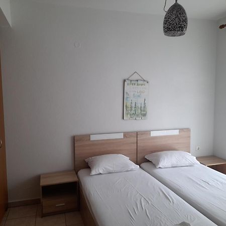 Athina'S House By The Sea Apartment Nea Peramos  Luaran gambar