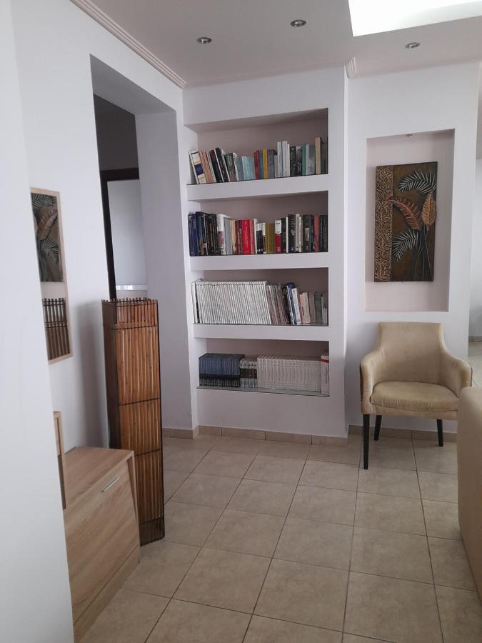 Athina'S House By The Sea Apartment Nea Peramos  Luaran gambar